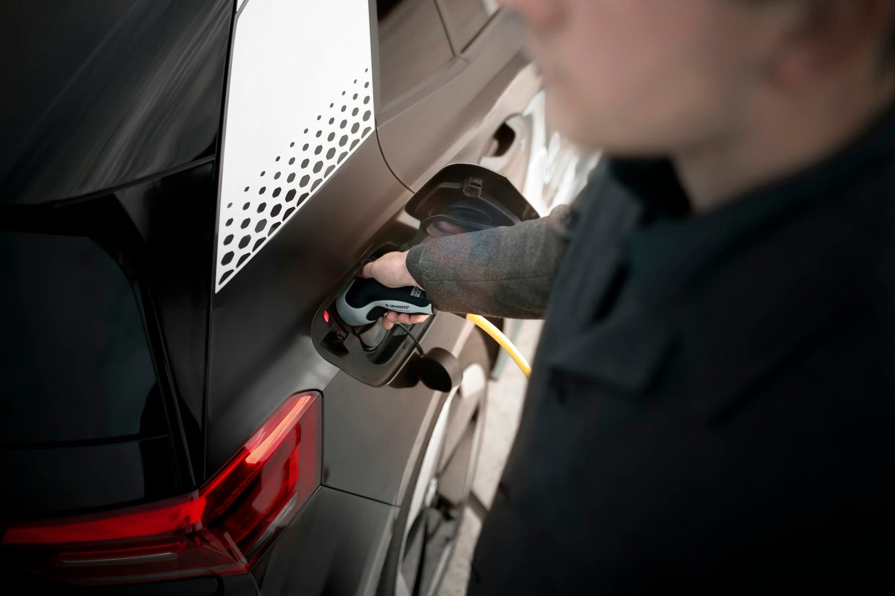 Professionnel Bornetik IDF - Contact installation borne de recharge