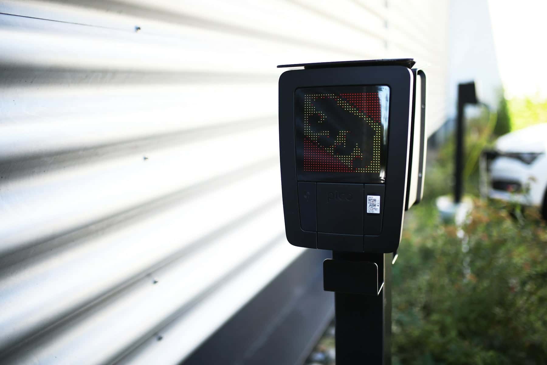 Supervision bornes recharge entreprise : guide complet du monitoring intelligent